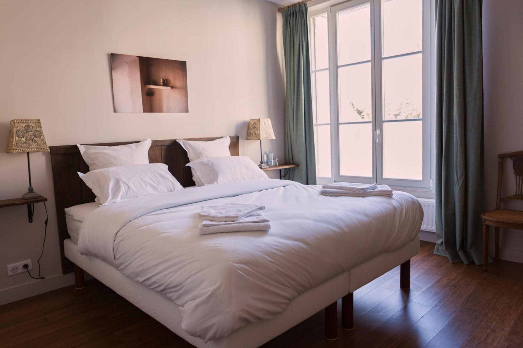Chez Jules Et Leonie Bed & Breakfast Valmondois Екстериор снимка